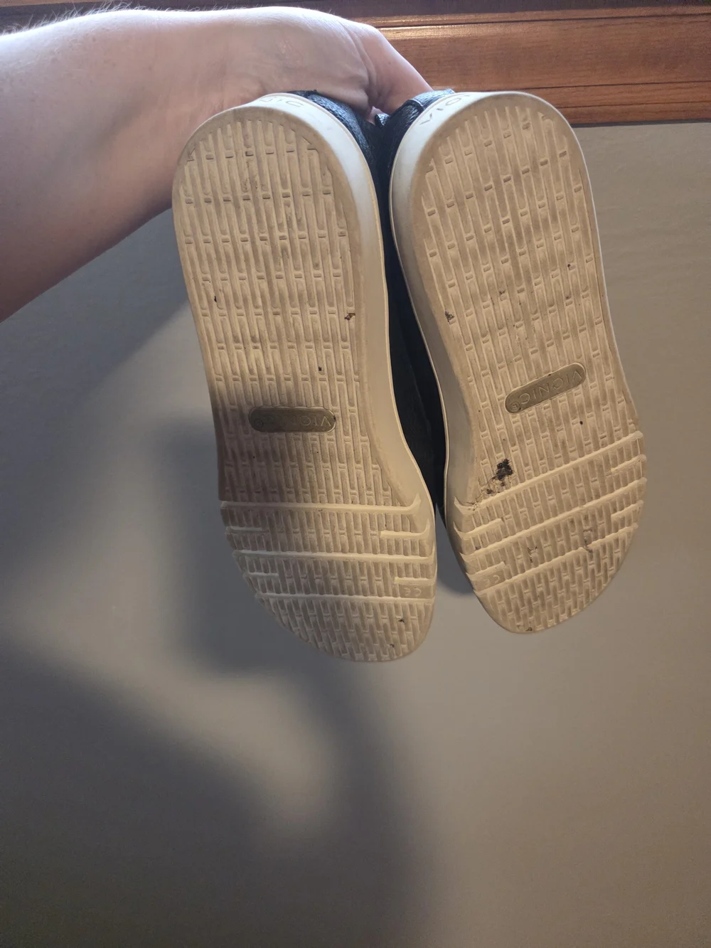 Vionic classic slip